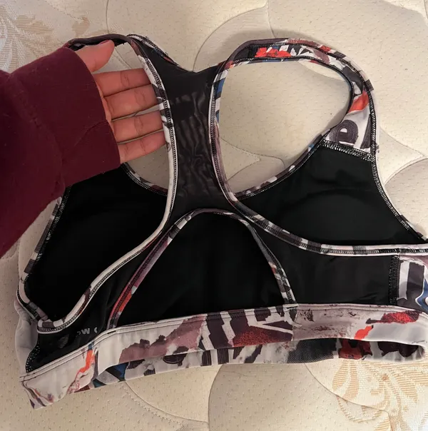Reebok racerback sports bra - Image 6