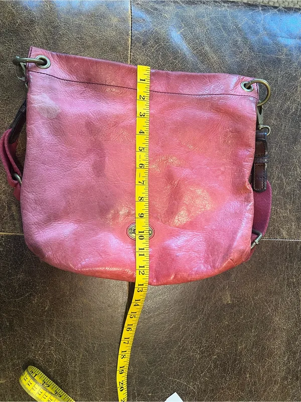 Fossil Red Pink Distressed Leather Crossbody Messenger Bag Large Boho - Image 6