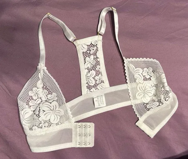While Lace Bralette White - Image 3