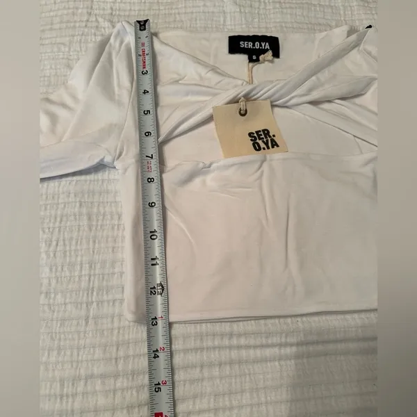SER.O.YA Ellis Top - NWT - Size S - White Off Shoulder Crop Top - Image 9