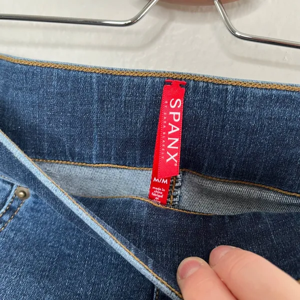 Spanx Womens Distressed Ankle Skinny Denim Pull On Jeans Size Medium - Image 4
