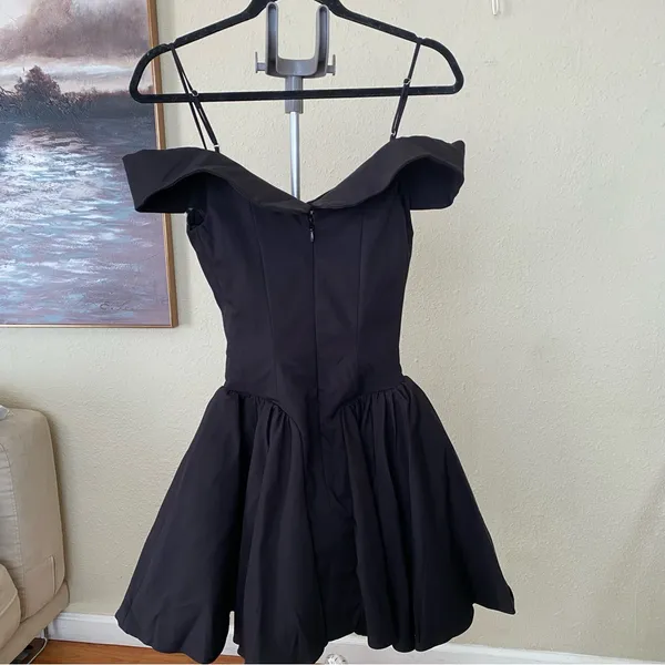 House of CB‎ 'Elida' black off shoulder mini dress NWOT size XS - Image 5