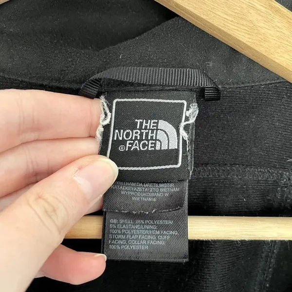 The North Face black full‎ zip jacket women's size medium warm fall jacket - Image 3