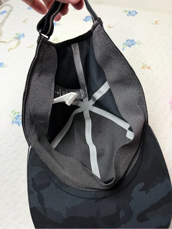 lululemon athletica UNISEX Black/Grey Camo Performance Cap - Image 5
