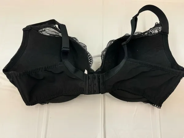 Auden Black Push-Up Plunge Coverage Underwire Bra with Lace Size 40DDD - Image 2