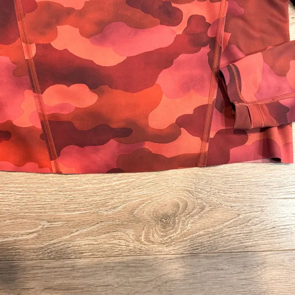 Athleta Pinnacle Red Camo Hoodie Athletic Performance LS Shirt Top XXSmall‎ XXS - Image 5