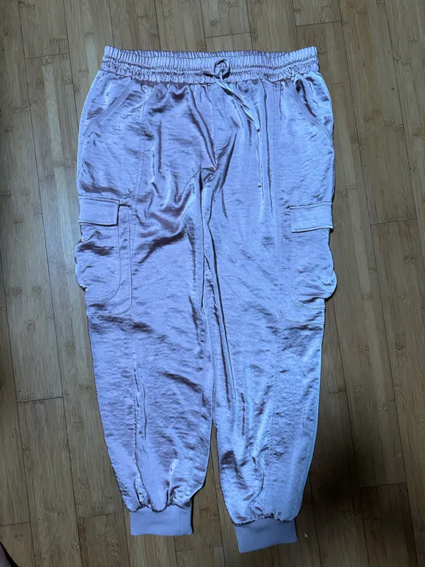 Seleste Drawstring Jogger Pants Pink Satin Cargo Pockets Ankle XL - Image 4