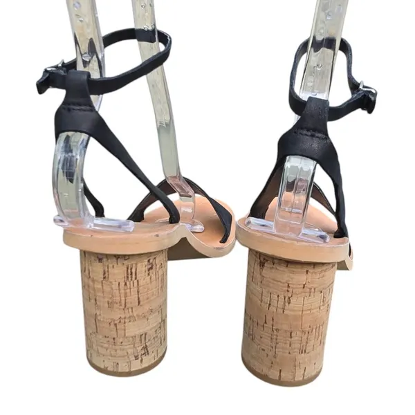 Dolce Vita Heeled Sandals Black Leather Round Heel‎ Women's size 6 - Image 4