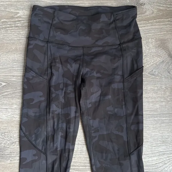 Lululemon Fast and Free Tight II 25" *Non-Reflective Nulux Heritage 365 Camo - Image 7