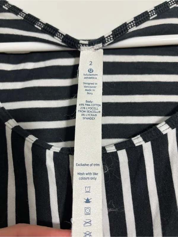 Lululemon Size 2 Black White Striped Racerback Tank Top - Image 2
