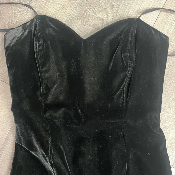 The Limited Elegant Black Strapless Mini Dress with Sweetheart Neckline 2 - Image 4