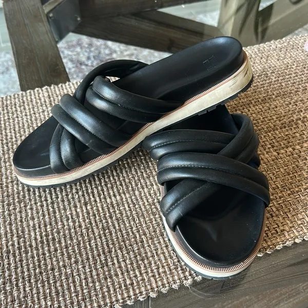 Women's Black Strappy Sandals Size 9 - Image 3