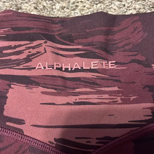 Alphalete Surface Power Pink/Purple Camo‎ Leggings Small - Image 7