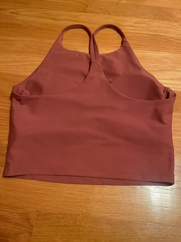Old Navy Active workout Top - Image 2