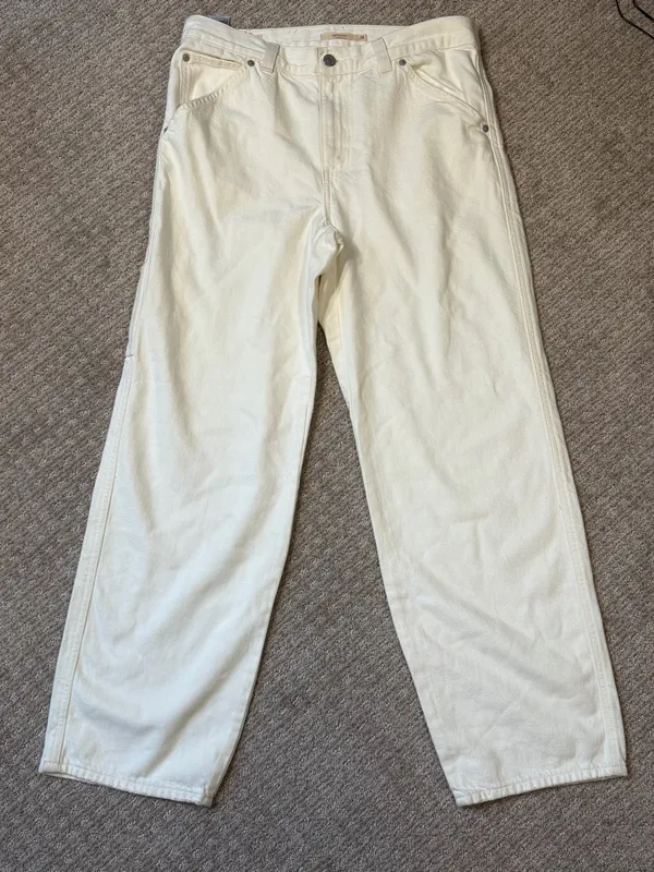 Levi’s Dad Utility Jean size 28 - Image 4