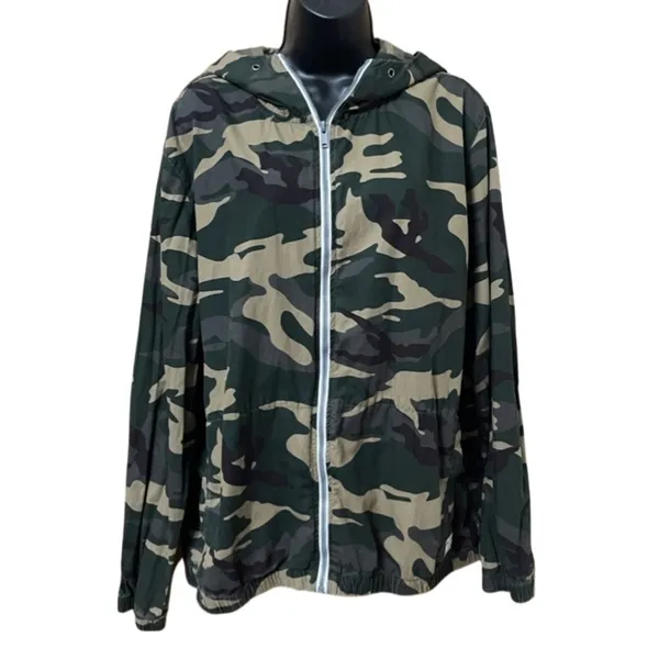 Denim and Flower Lightweight Camo Jacket - Image 11