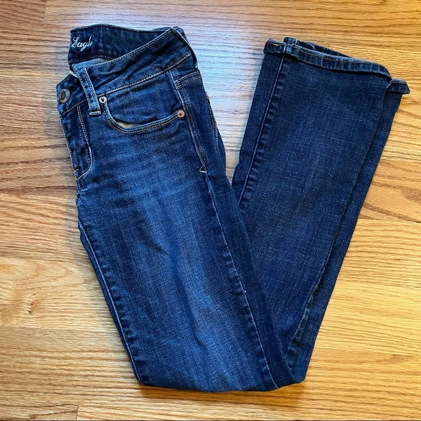 American Eagle skinny kick jeans size 2 - Image 2