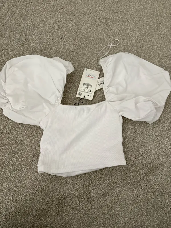 ZARA Puff Sleeve Top Crop - Image 2