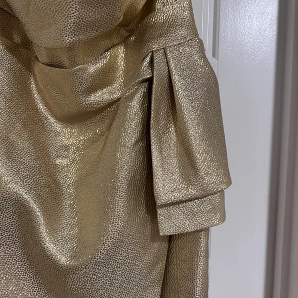 Alyce Paris Gold‎ Metallic Off Shoulder Evening Gown Formal Dress Side Bow Slit - Image 7