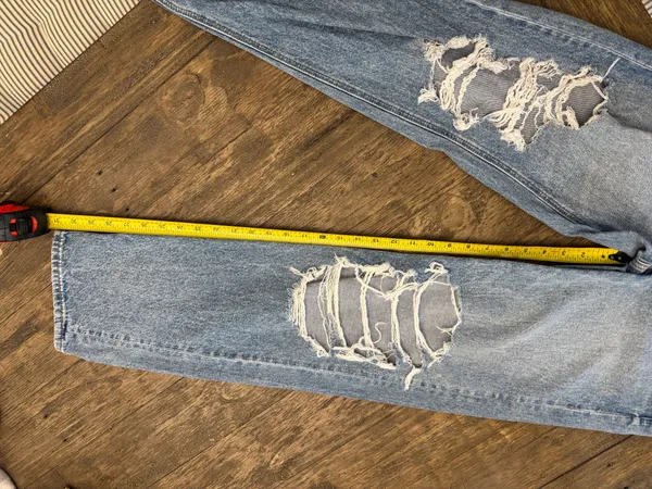 American Eagle Jeans Size 4L - Image 4