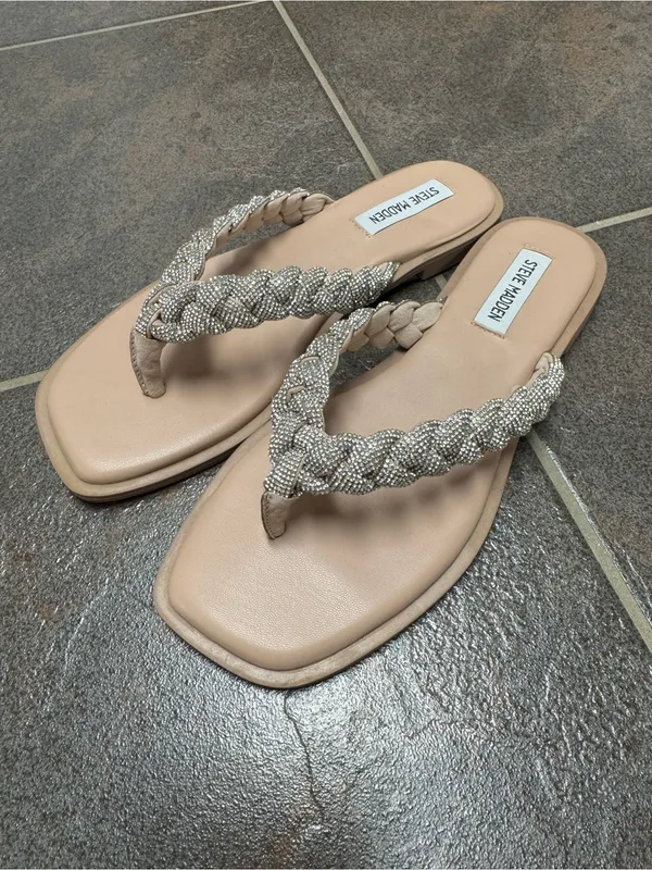Steve Madden Amily Rhinestone Thong Sandals Slip On Silver 8.5 - Image 13