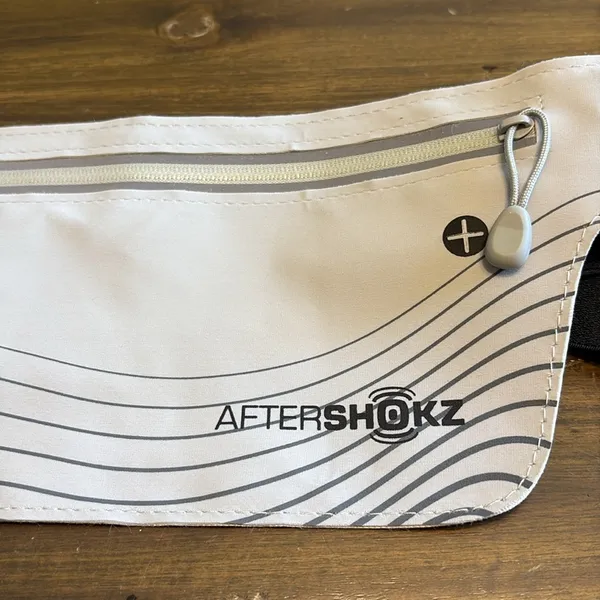 Aftershokz Running Fanny Pack (2718) Gray Black Active Bag Waist Belt Bum Bag - Image 2