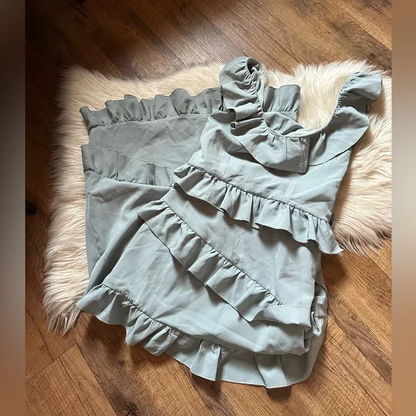 SHOW ME YOUR MUMU Greta Dress In Silver Sage - Image 3