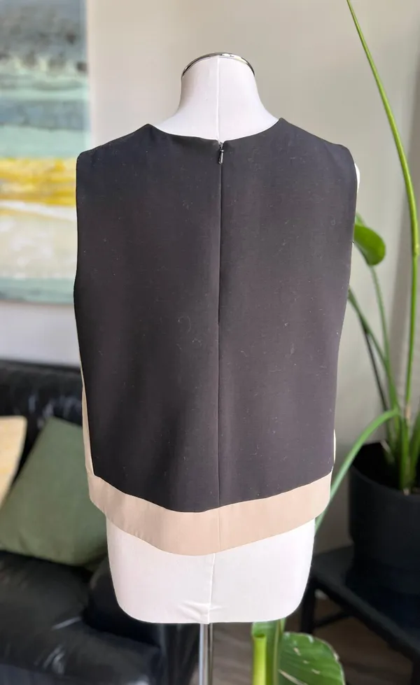 Black Vest With Tan Sides - Image 3