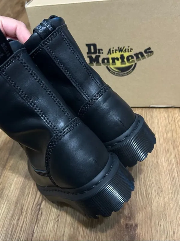DR MARTENS Anistone LO black leather boots booties shoes women’s 9 new - Image 4