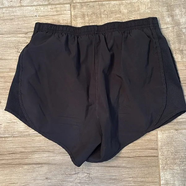 Nike Black Dri Fit Athletic Shorts Lightweight Performance - Image 3