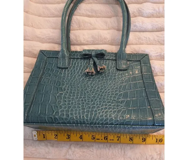 Liz Claiborne NWOT Accessories Teal Croc Embossed Mini Handbag Bow & Tassel - Image 6