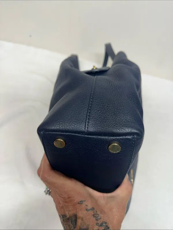 Michael Kors Raven Midnight Pebbled Leather Shoulder Tote Hobo bag - Image 4
