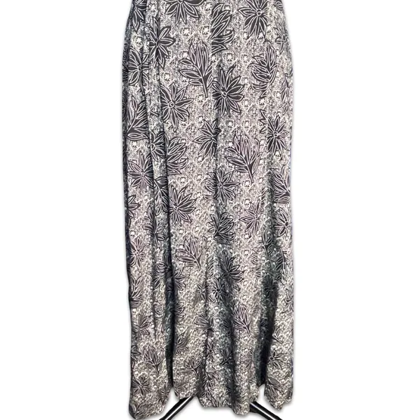 Vintage All That Jazz Black White Floral Cross Back‎ Maxi Dress Boho Minimalist - Image 5
