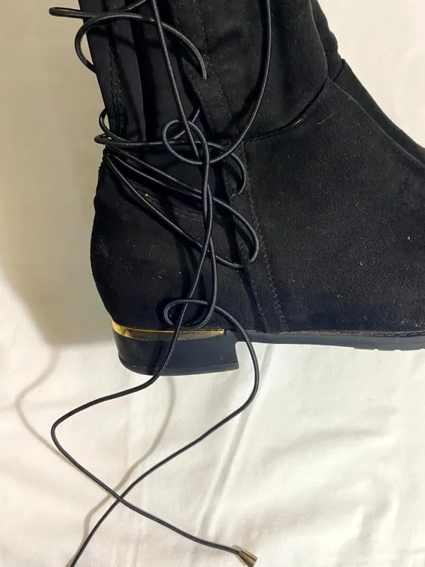 Women’s Black Over The Knee Lace Up Boots Size 9 Faux Suede Gold Accent Low Heel - Image 11