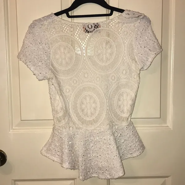 White Lace Back Peplum Top Size XS - Image 3
