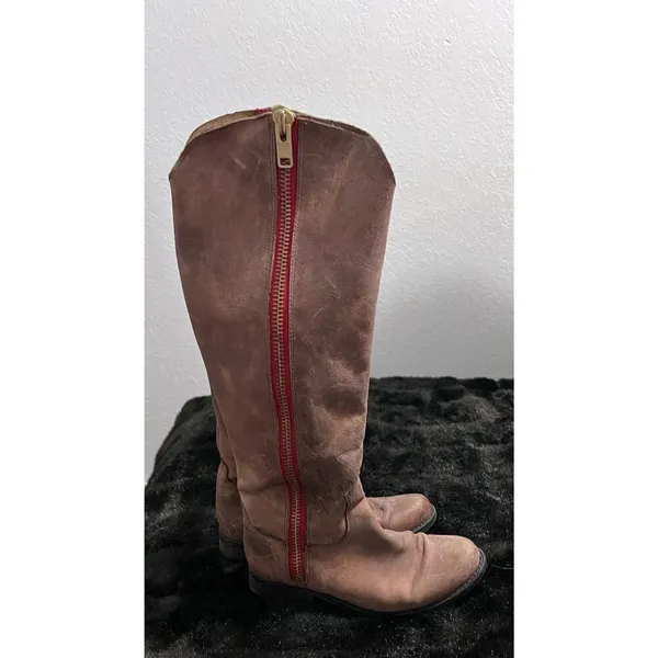 Steve Madden Women 6 Brown Nubuck Leather Riding Harness Boots Zipper - Image 2