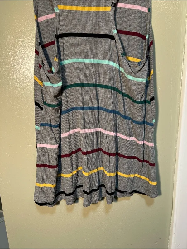 Torrid Super Soft Ribbed Tank Top V-Neck Gray‎ Stripes 00 - Image 6