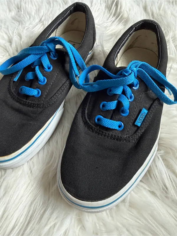 Vans fashion sneakers - Image 2