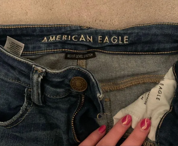 American Eagle Jeans - Image 3