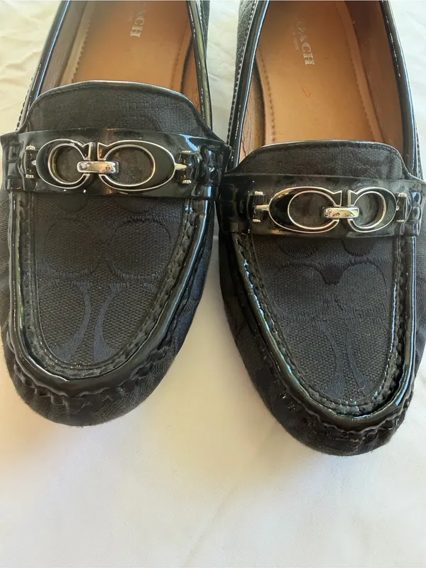 Coach Fortunata Signature C Black Jacquard Patent Leather Loafers Women’s 7.5B - Image 2