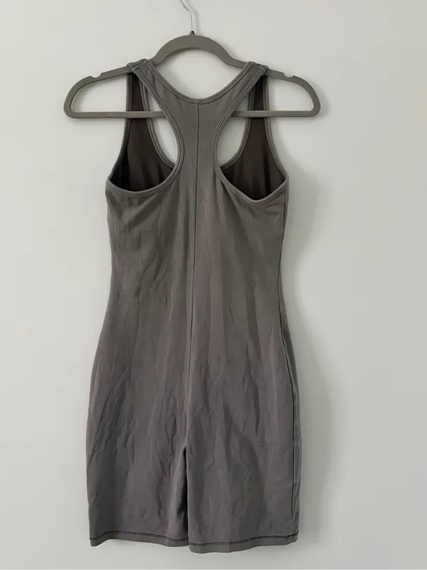 SKIMS Outdoor Mid Thigh Racerback Sleeveless Shorts Bodysuit Grey M - Image 2