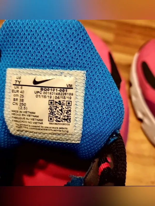 Nike Air Max 270 React GS Hyper Pink 7Y/8.5W Athletic Running Walking Sneakers - Image 10