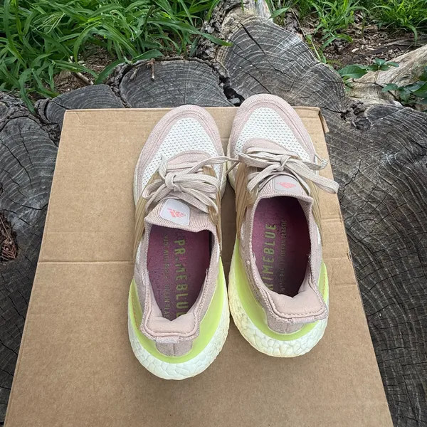 RARE Adidas Ultraboost 21 Womens Running Shoes Size 7.5 - Image 6