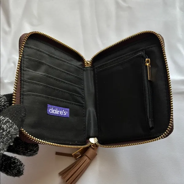 Claire’s Status Icons Zip Around Wallet - Image 5