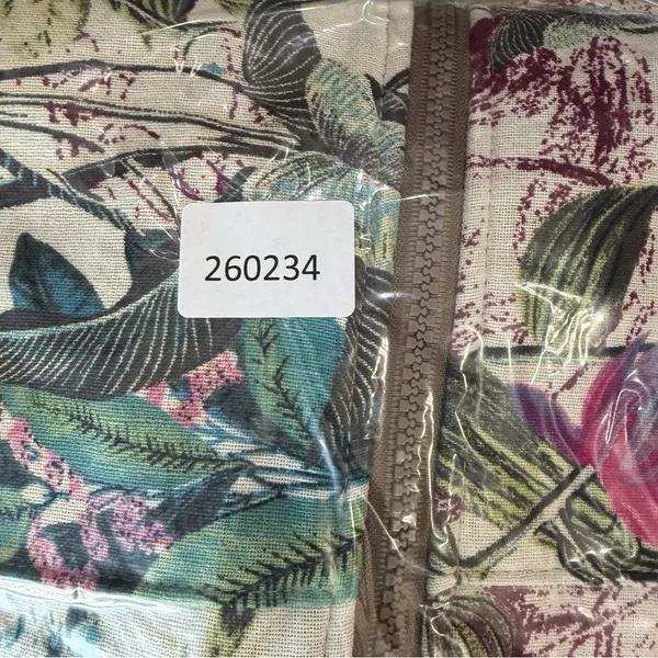 Women's Floral Print Zip Up Hoodie Size Large #260234 - Image 7