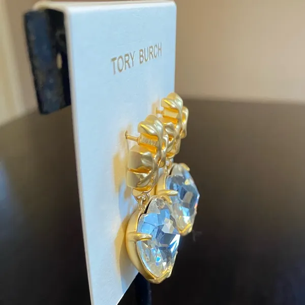 Tory Burch Kira Crystal faceted heart drops hanging from TB logo studs - Image 4