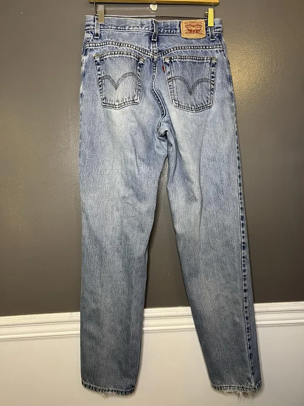 Levis Relaxed Tapered Jeans Womens 10L Light Wash Blue High Rise Denim Pants - Image 4
