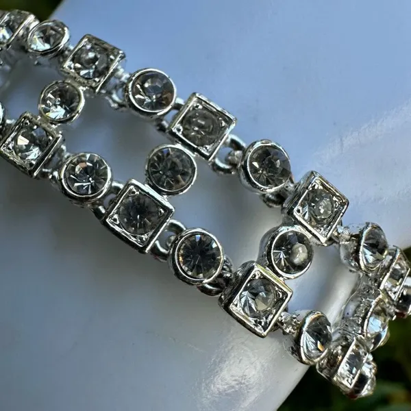 Silver tone rhinestone bracelet - Image 3