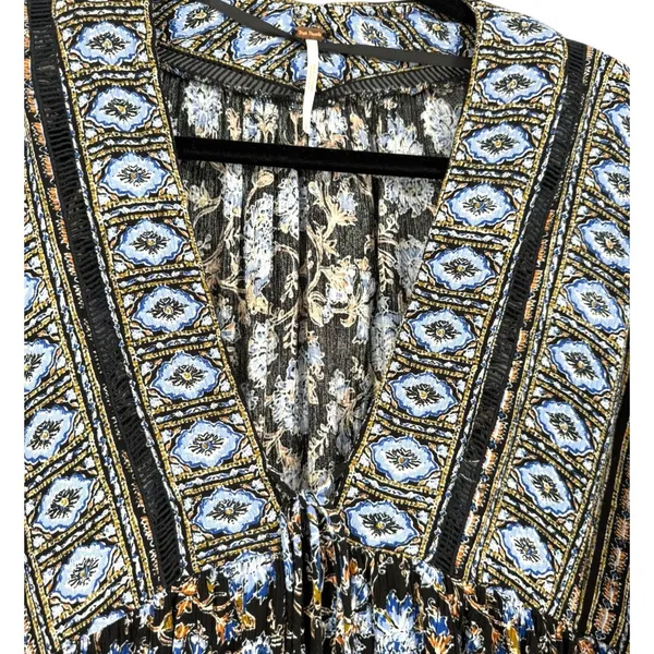 Free People Moonlight Dance Floral Bell Sleeve Boho Tunic Top Blue Size‎ Small - Image 6