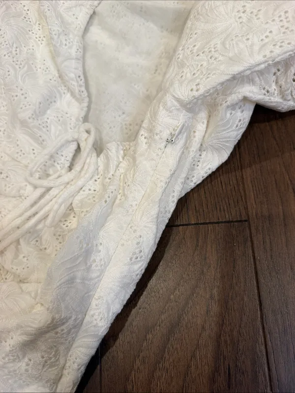 Nicholas Danni Bow-Detailed Broderie Anglaise Mini Size 8 - C30-143 - Image 9